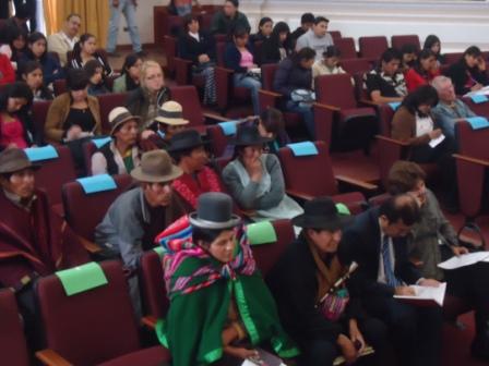 derechos de pueblos indigenas
